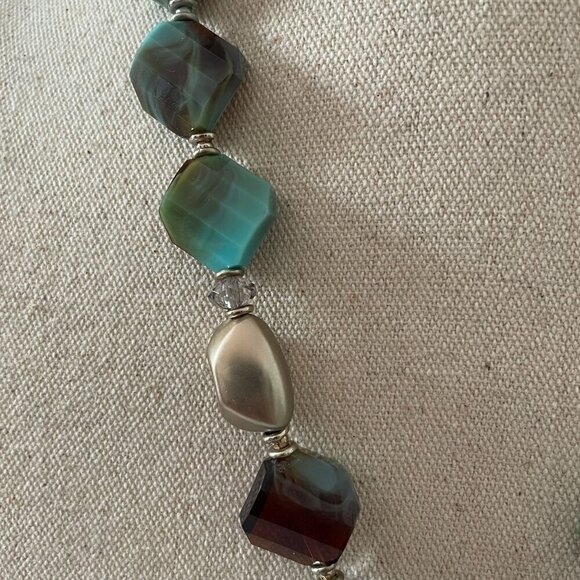 NWT Chico's Salacia Pendant Faceted Bead Statement Ethnic-Inspired Necklace 18" - Picture 4 of 5